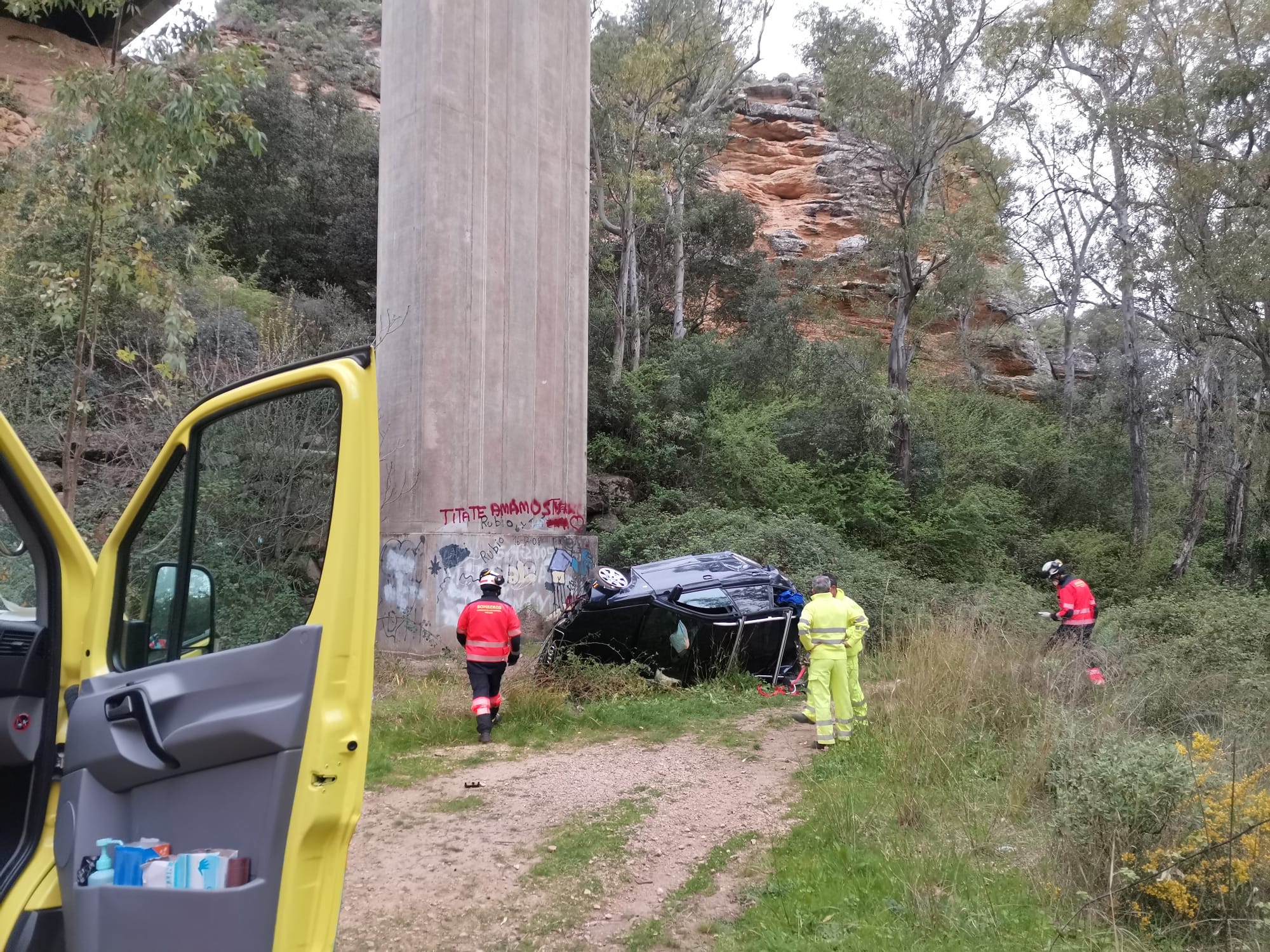 Lugar en el que ha caído el vehículo accidentado.