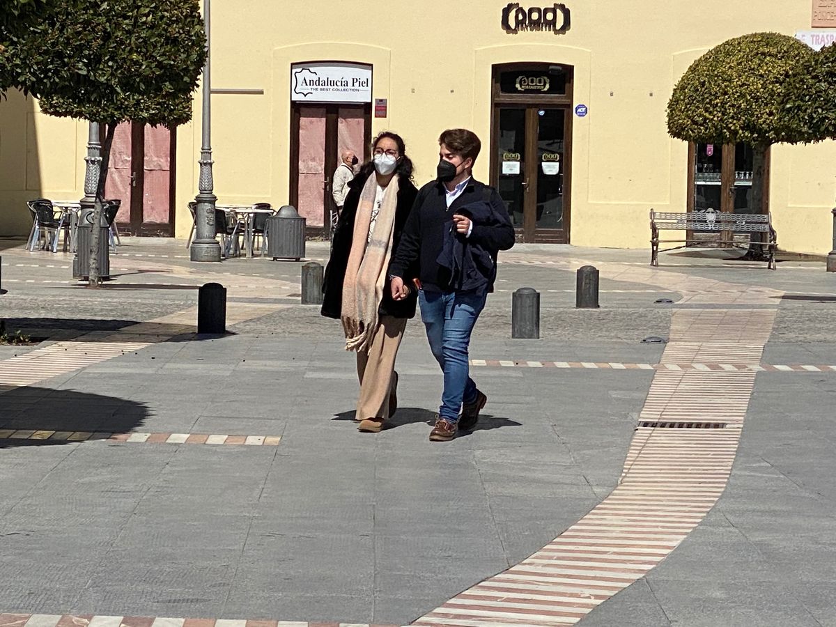 La evolución de los contagios sigue contenida aunque se van incrementando de forma moderada.