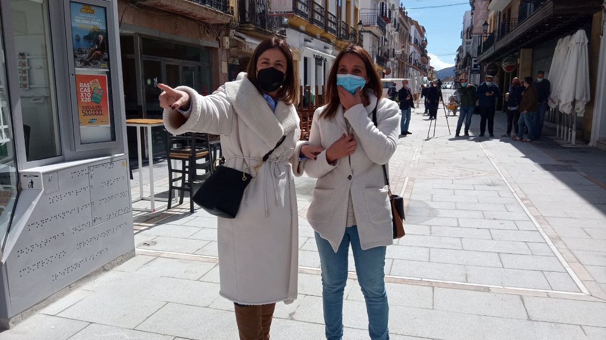 La alcaldesa y la concejal de Obras han visitado hoy los dos tramos terminados.