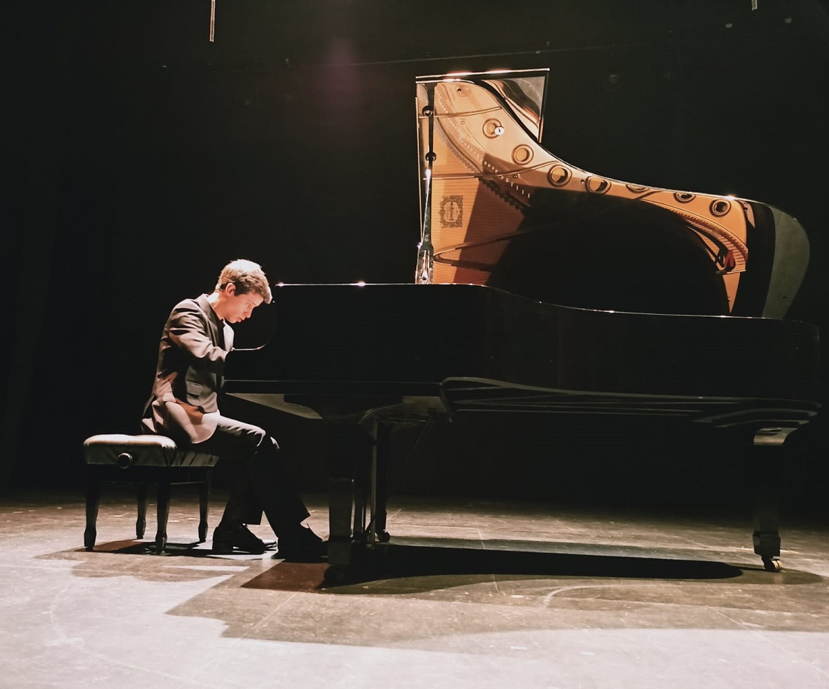 Un momento del concierto ofrecido esta tarde por el pianista rondeño.