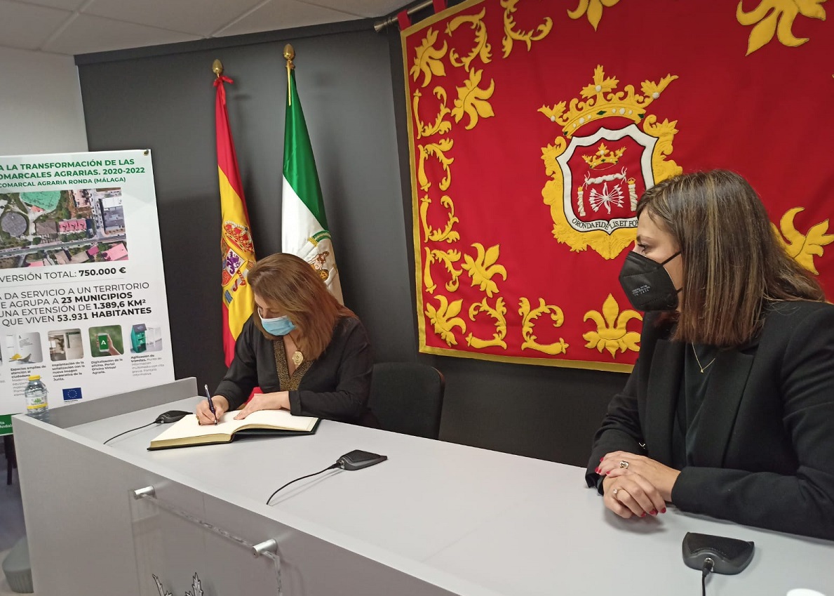 La consejera de Agricultura ha dado a conocer los detalles de este proyecto de la nueva OCA.