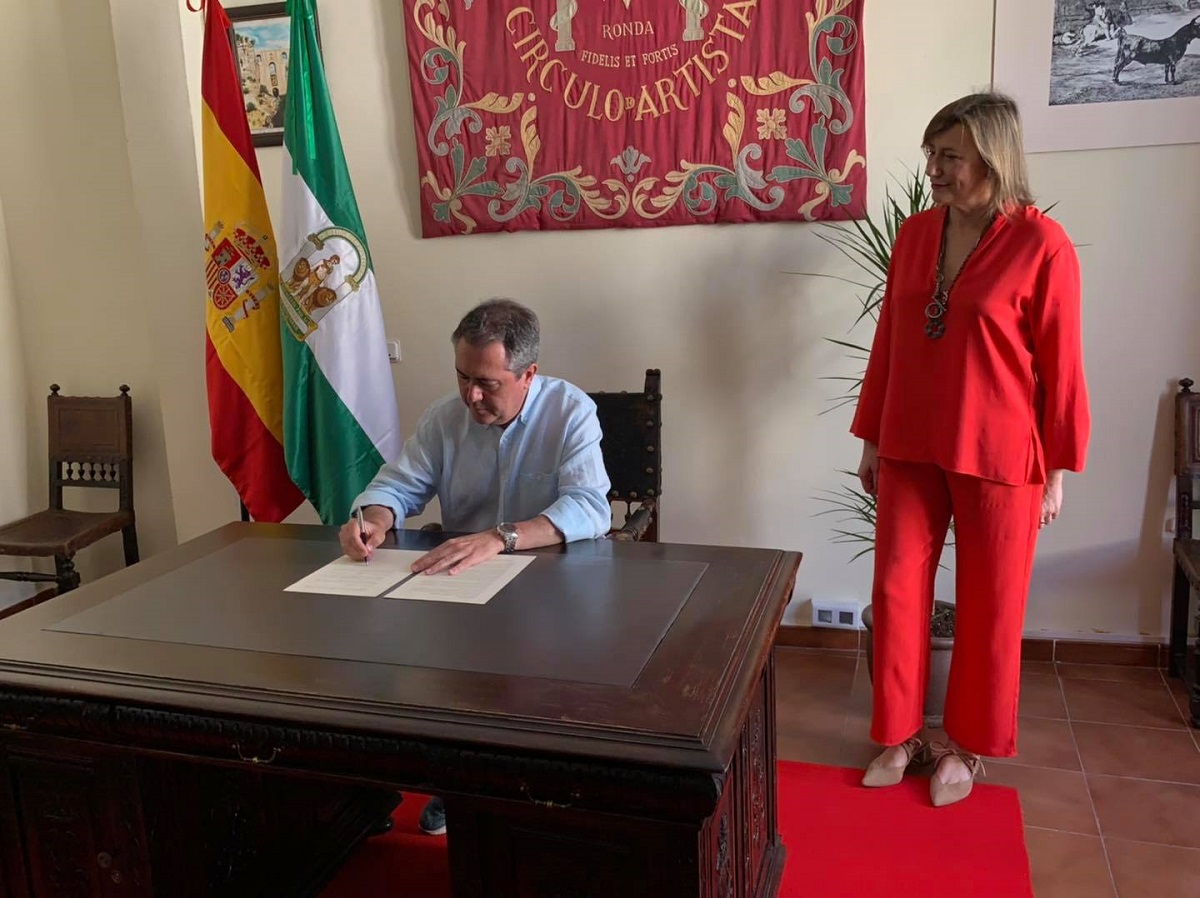 La líder socialista rondeña ha acompañado al candidato Espadas en todo momento. Foto Radio Ronda.