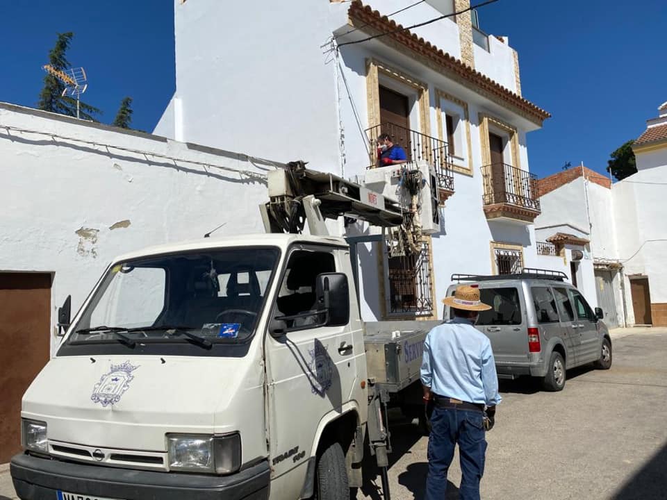 El Ayuntamiento adjudica el suministro de combustible para edificios municipales y vehículos a cuatro empresas por 700.000 euros