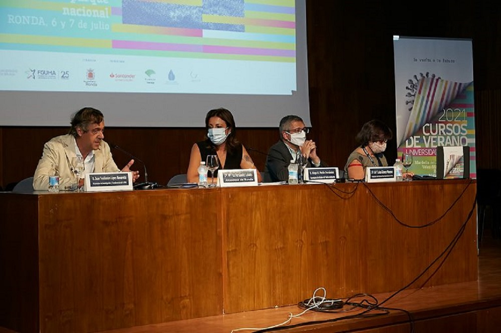Los cursos se han iniciado con el seminario del Parque Nacional Sierra de las Nieves.