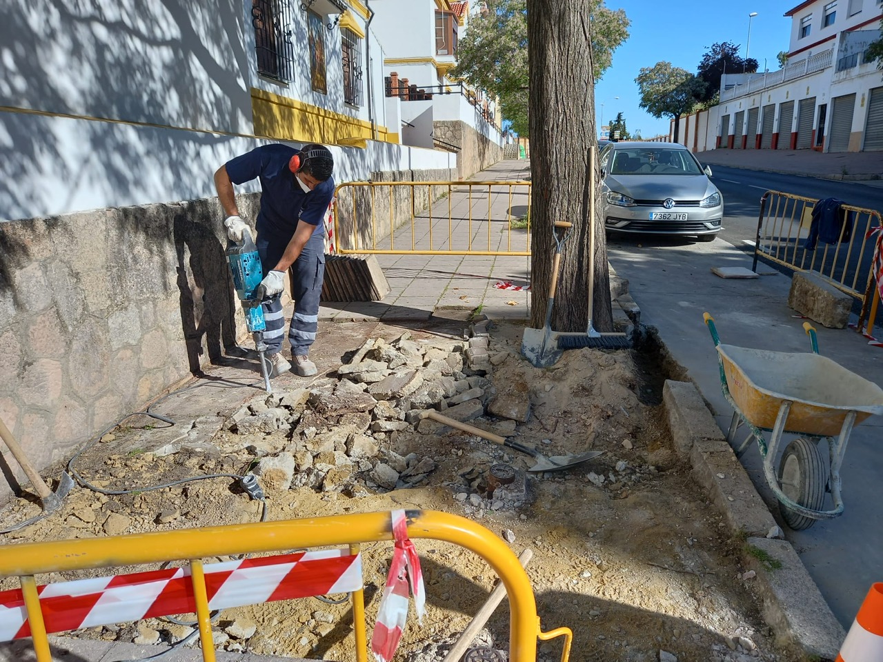 El Ayuntamiento licita los uniformes y los equipos de protección de los trabajadores municipales por 103.000 euros