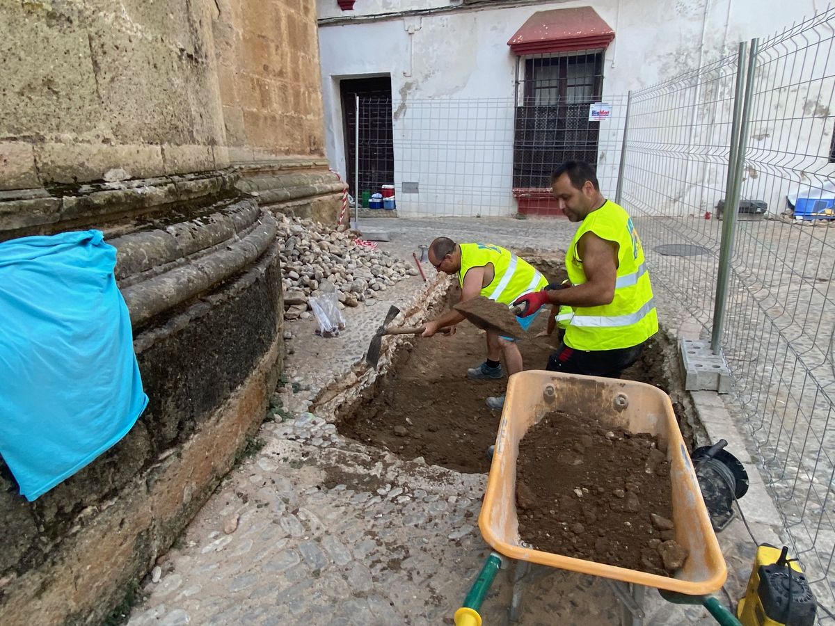 Los restos han aparecido en la calle San Juan Bosco.