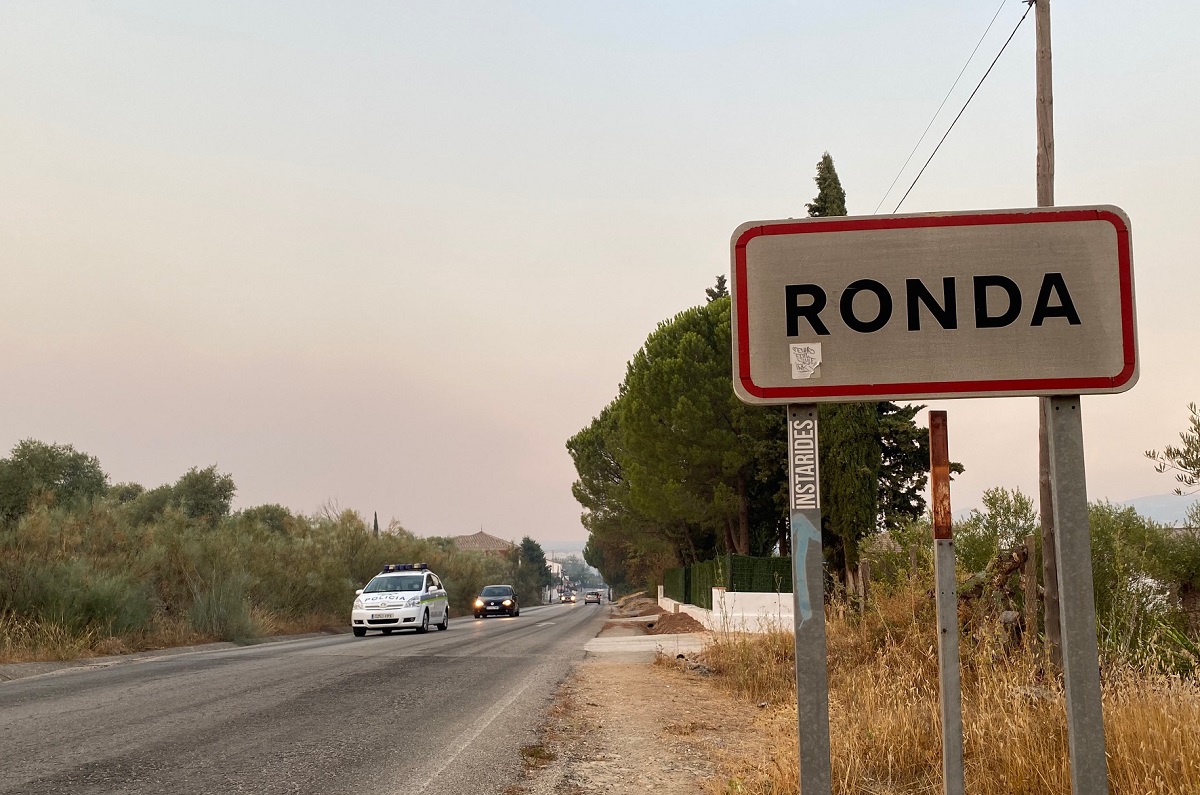 Durante toda la tarde una capa de humo ha cubierto gran parte de Ronda.