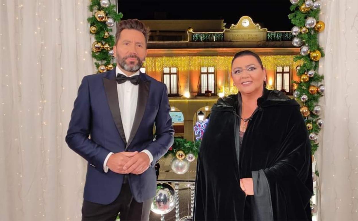 Los andaluces dieron la bienvenida al nuevo año 2022 con las campanadas ofrecidas desde Ronda