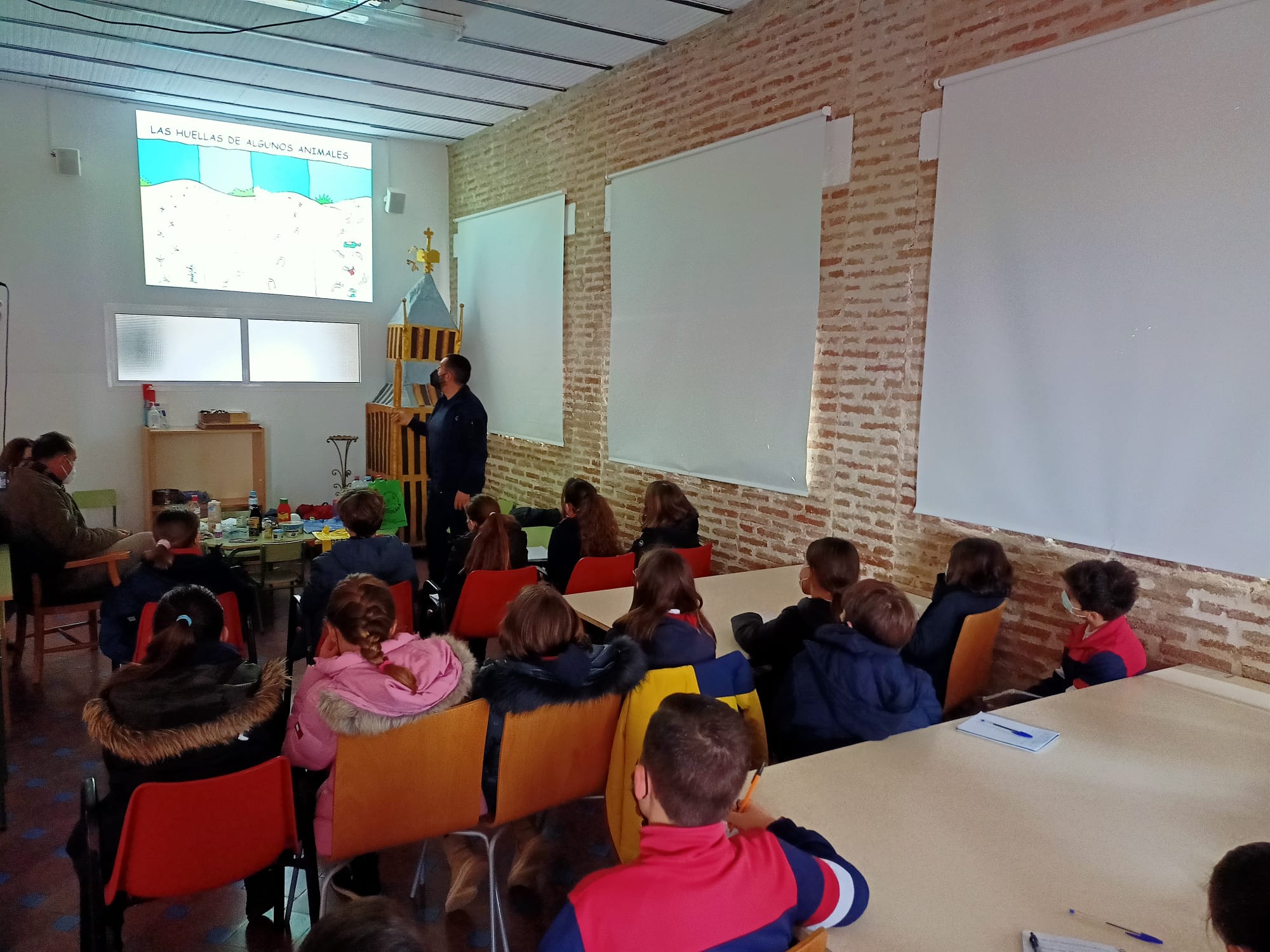 Alumnos del colegio Fernando de los Ríos participan en programa de protección ambiental impulsado por el Ayuntamiento