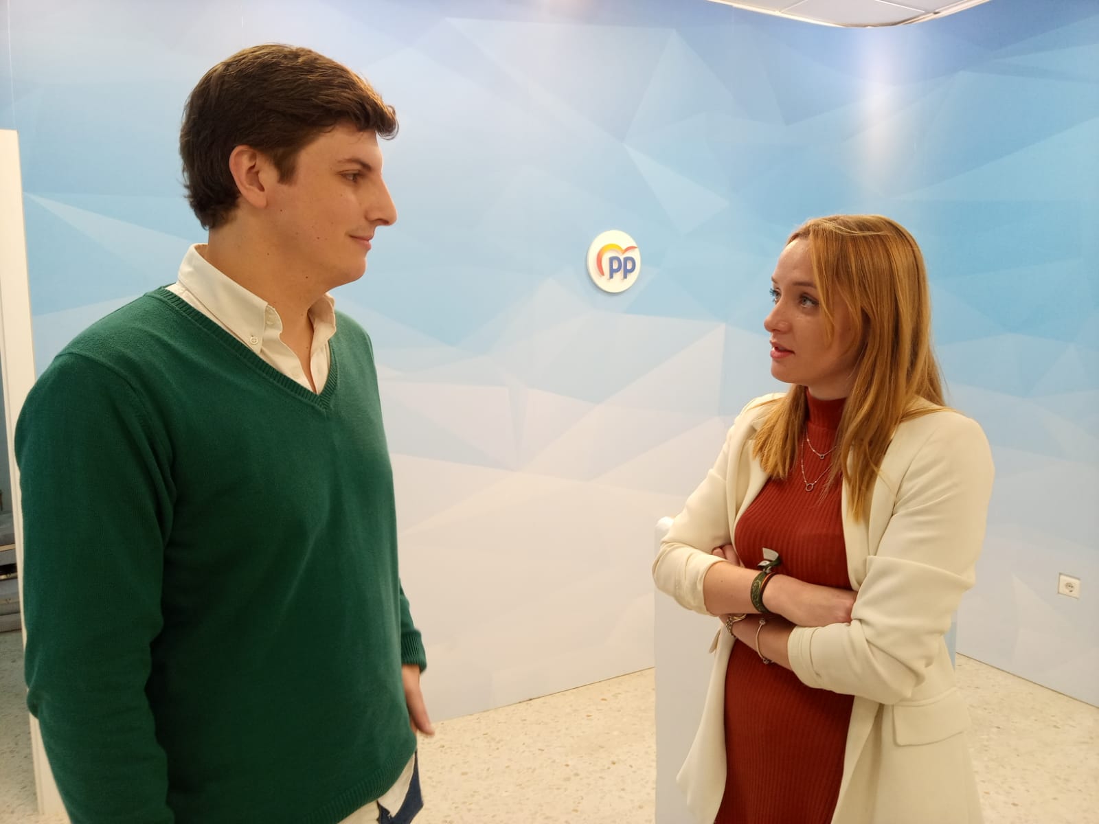 Nuevas Generaciones del PP acusa al Gobierno de Sánchez de «no haber transferido ni un euro de los bonos de alquiler»