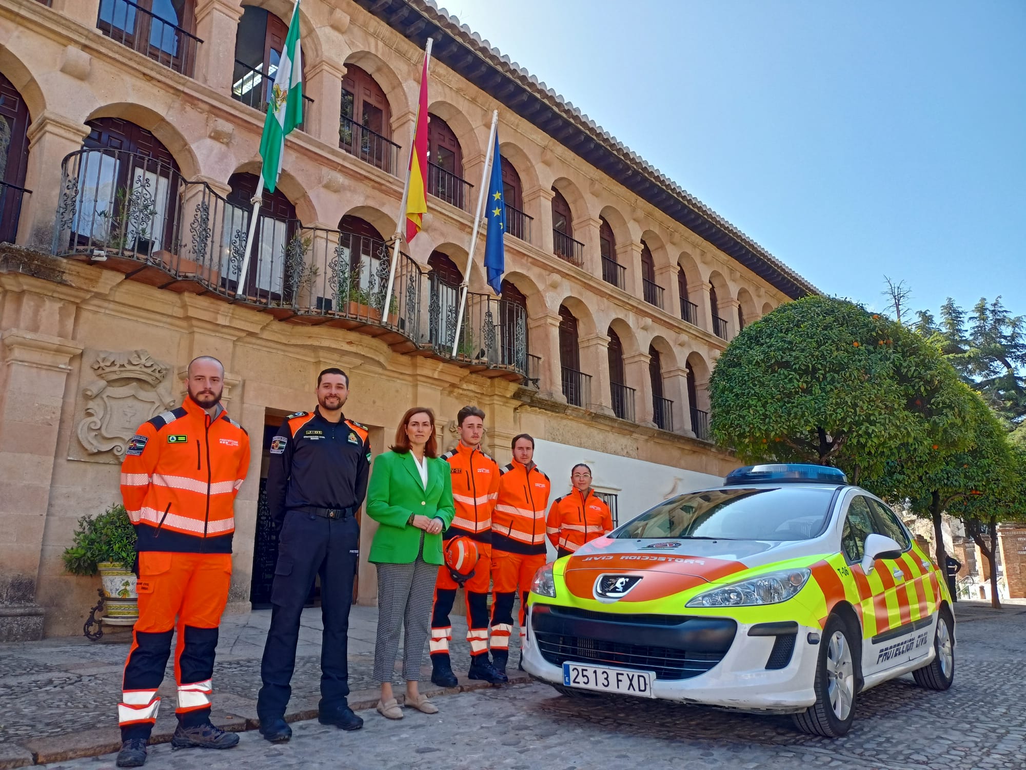 Presentan al nuevo jefe de la agrupación local de Protección Civil