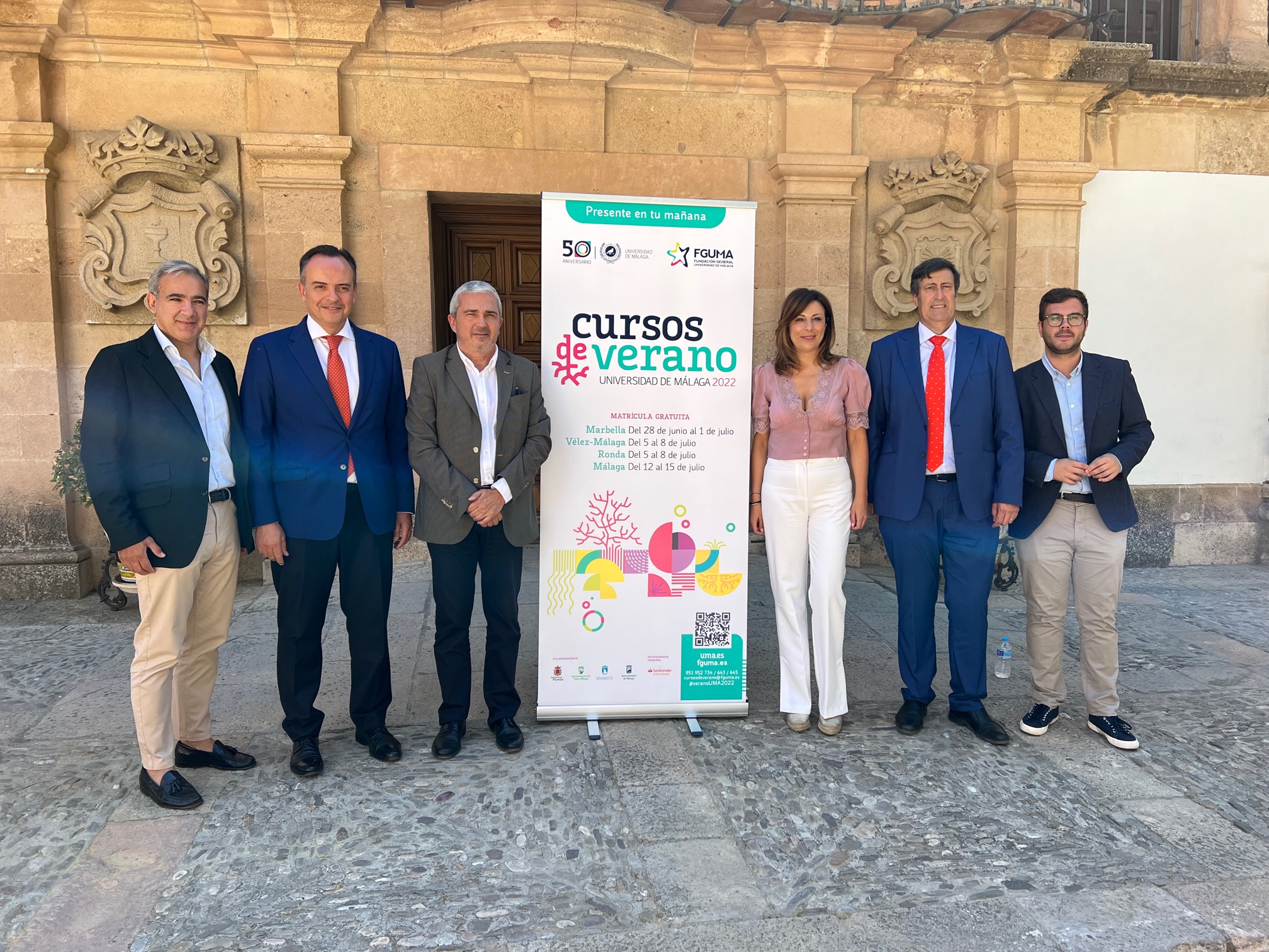 Los Crusos de Ronda se han presentado hoy en el Ayuntmiento.