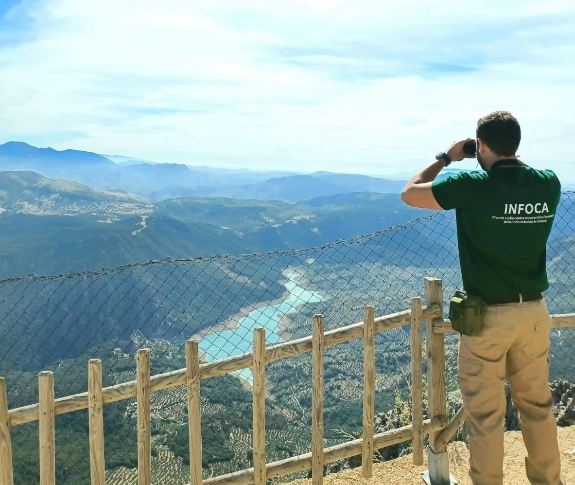La Junta alerta del alto riesgo de incendios en las zonas forestales de Andalucía