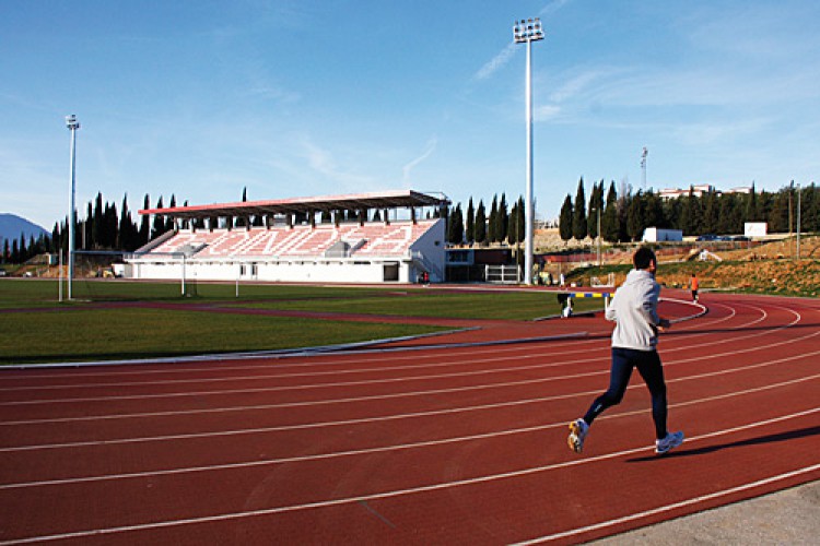Las pistas de atletismo de la Ciudad Deportiva serán sustituidas.