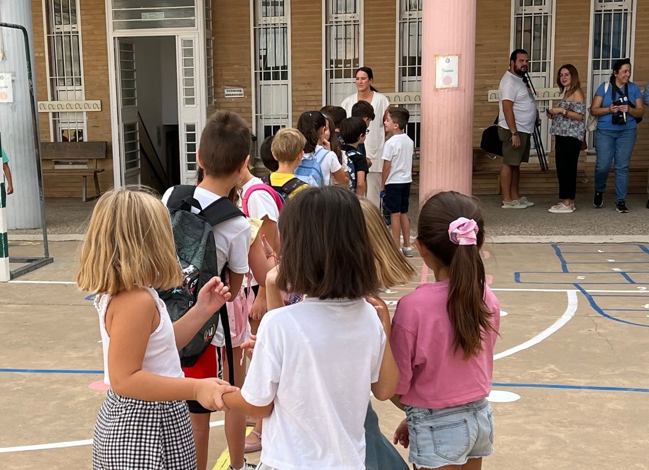 Comienza el curso en Ronda con la entrada de 2.710 escolares de Infantil y Primaria a las aulas