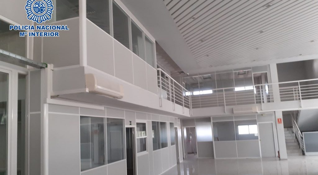 Imagen de las instalaciones provisionales de la Policía Nacional.