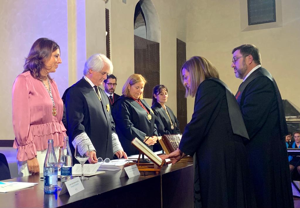 El Colegio de Abogados de Ronda celebra el día de su patrona con la jura de nuevos letrados y reconocimientos