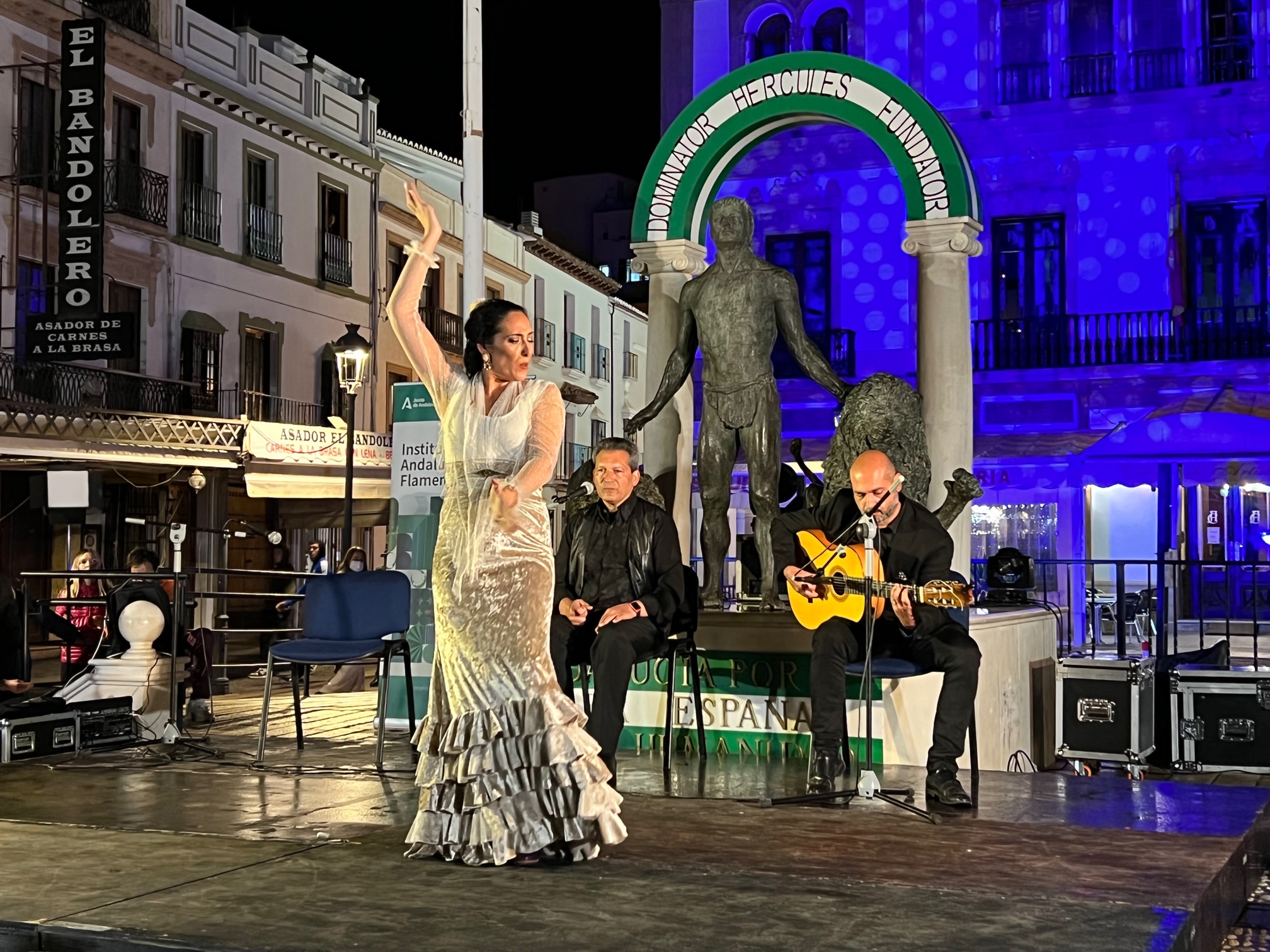Ronda celebra el Día del Flamenco por todo lo alto
