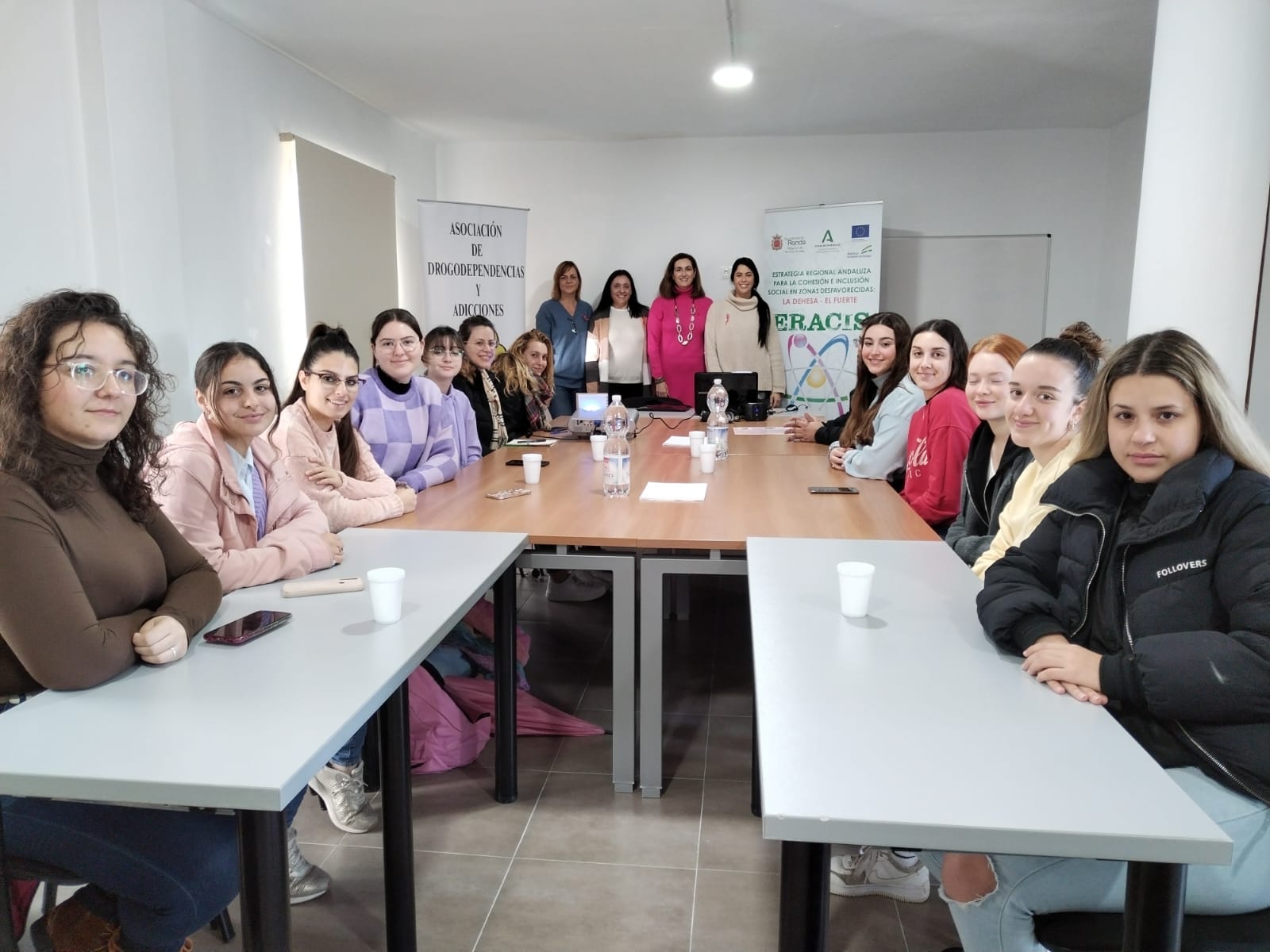 Conmemoran el Día Mundial de la Lucha contra el SIDA con actividades divulgativas y de sensibilización