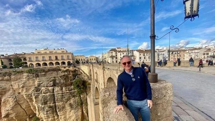 Los seguidores Dan Brown le animan a situar en Ronda su próximo libro de aventuras