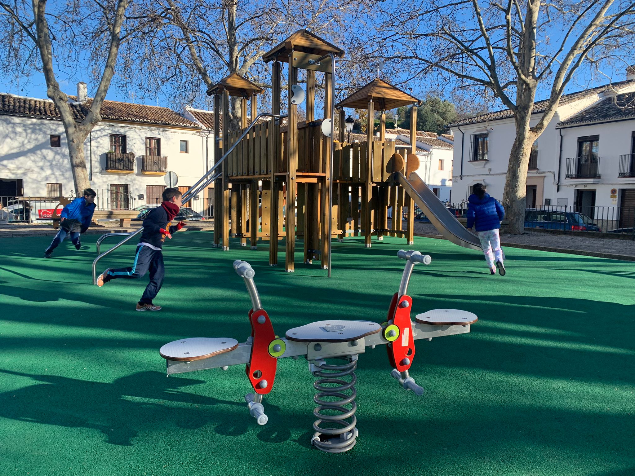 Esta tarde ha entrado en servicio el parque tras su remodelación.