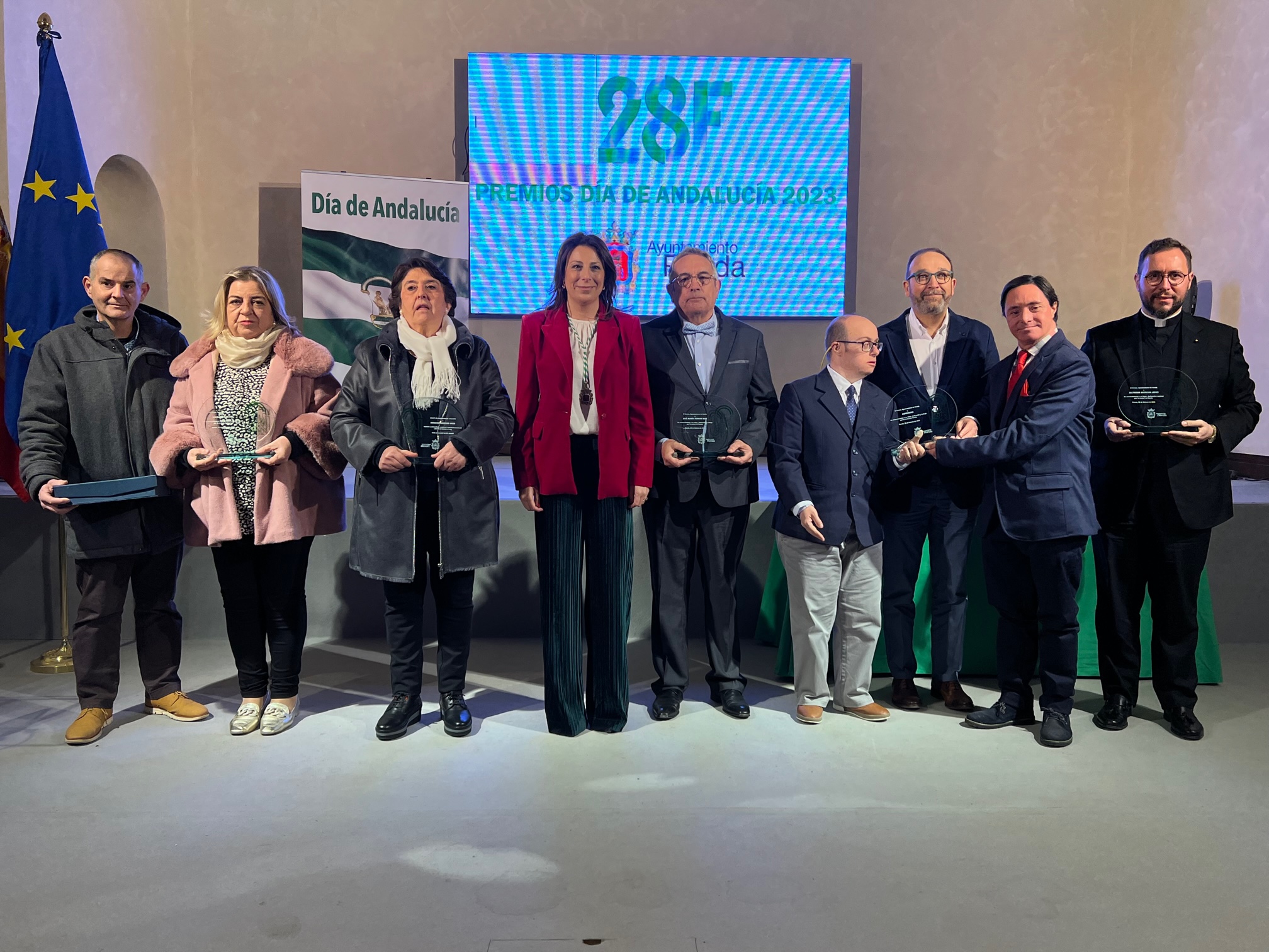 Ronda celebra el Día de Andalucía con reconocimientos a entidades y ciudadanos