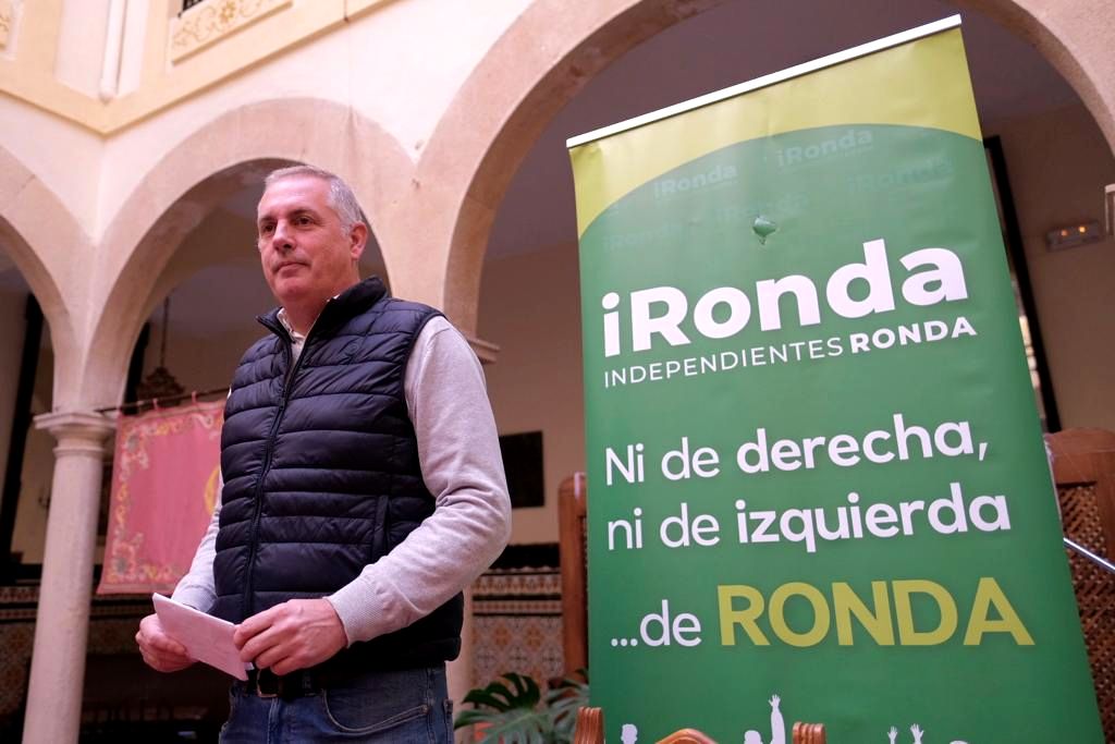 Carlos Mirasol ha presentado el nuevo partido en el Casino de Ronda.