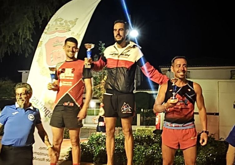José María Mirones se proclamó vencedor de la prueba nocturna.