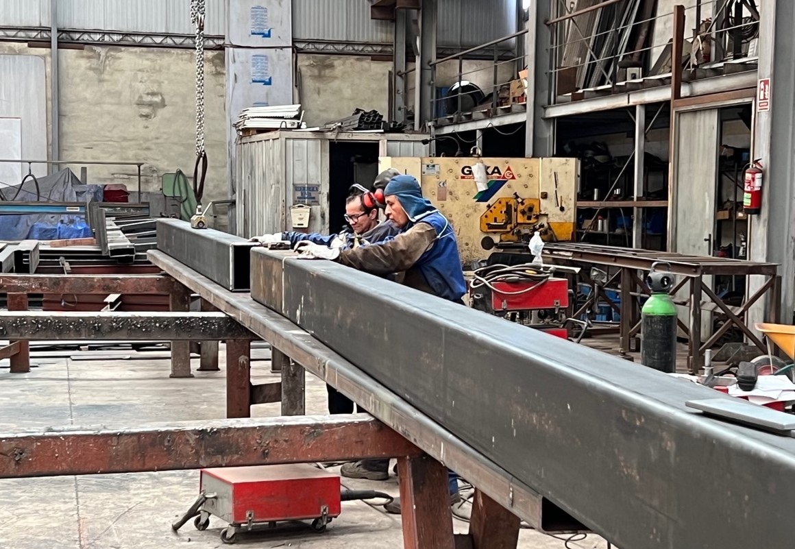 El número de empleos en el sector de la industria sigue siendo bajo.