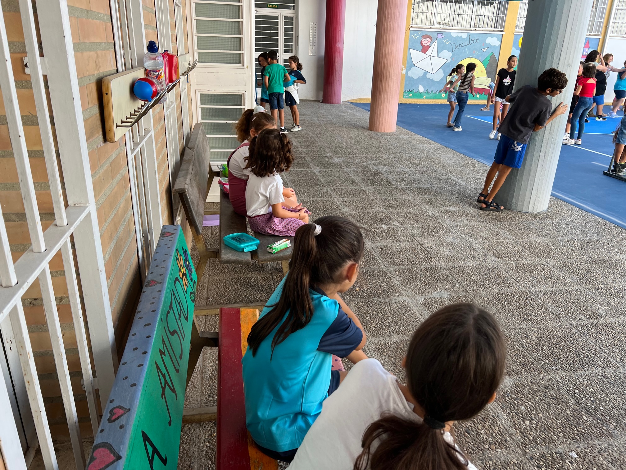 Los estudiantes se han incorporado hoy a las aulas sin incidentes.