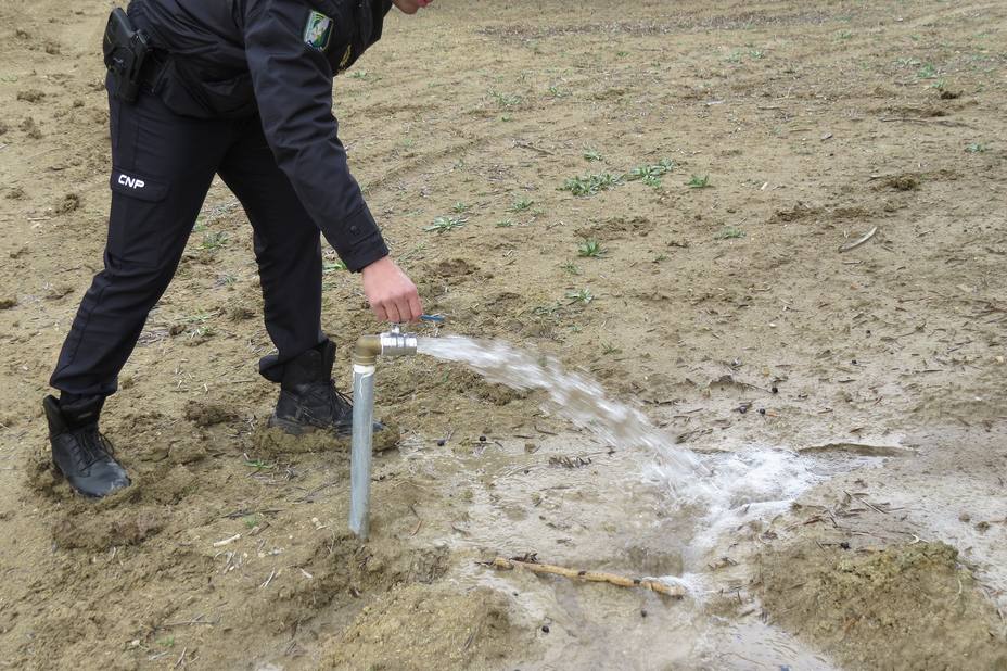 El Ayuntamiento inicia la búsqueda de captaciones ilegales de agua.