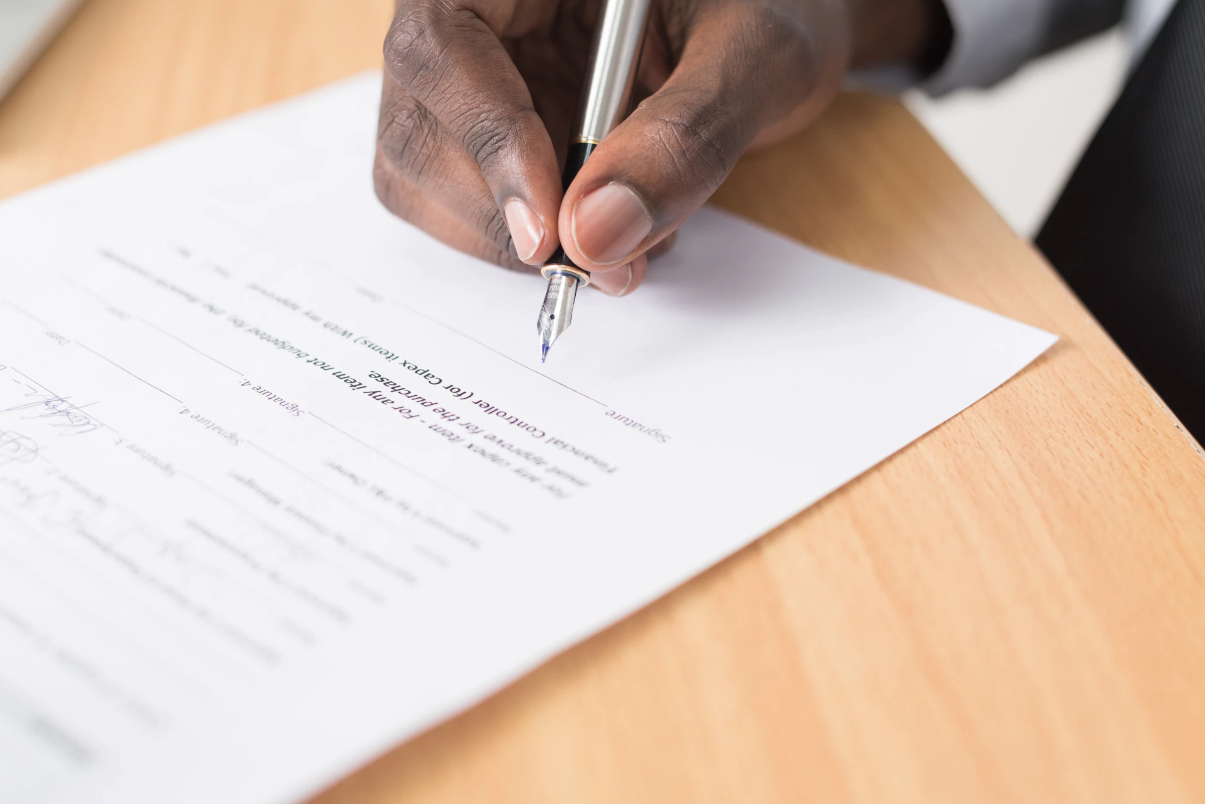 Las ventajas de contratar un seguro de decesos online para residentes extranjeros en España