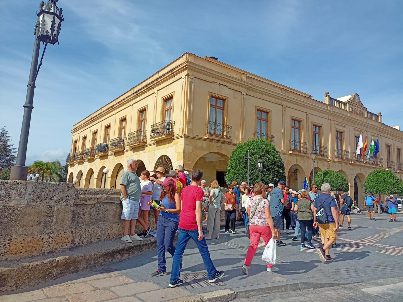 El Puente Nuevo y la plaza de España han sido uno de los lugares más visitados.