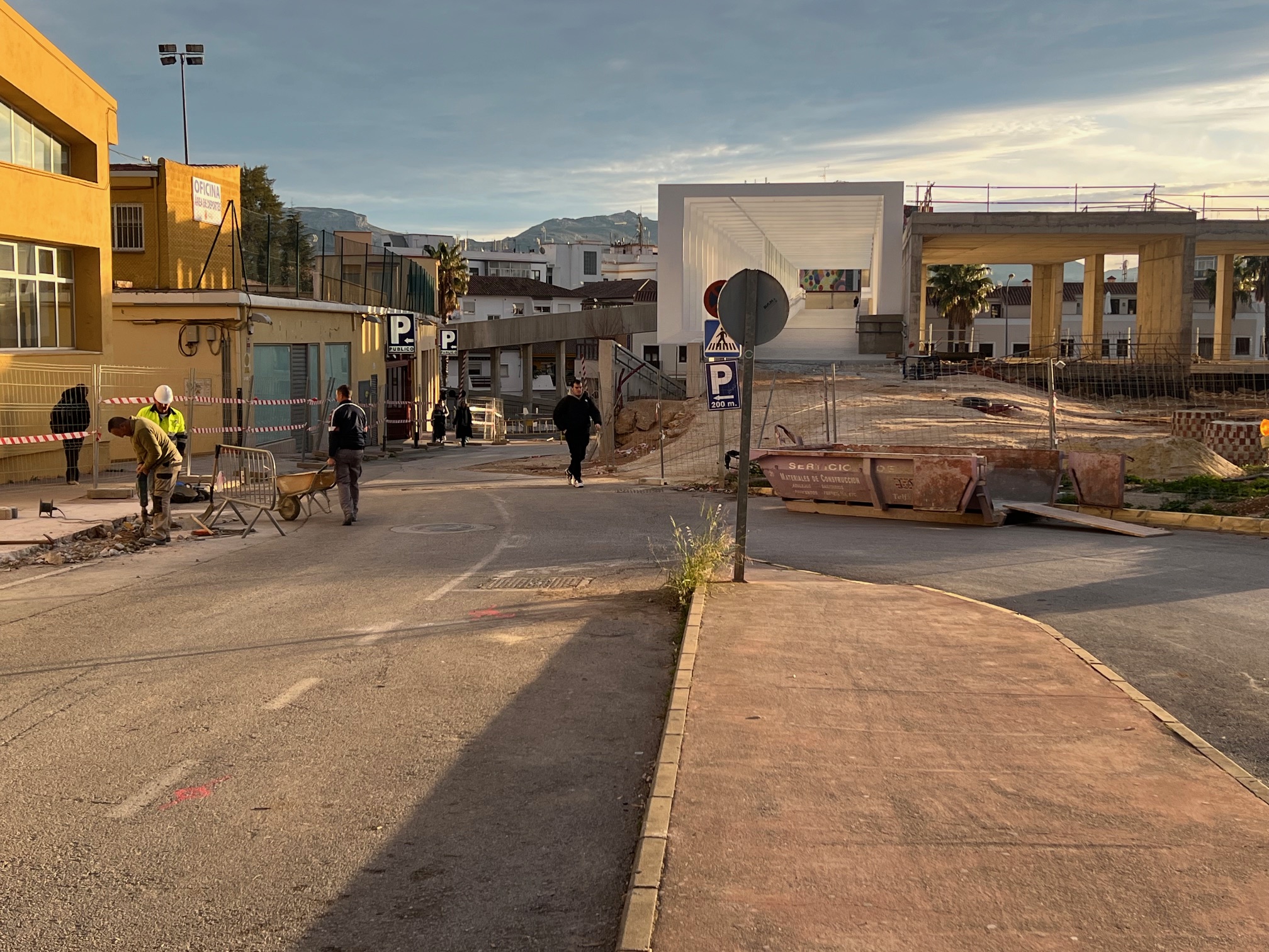 Las obras de la nueva plaza tiene un plazo de ejecución de seis meses.
