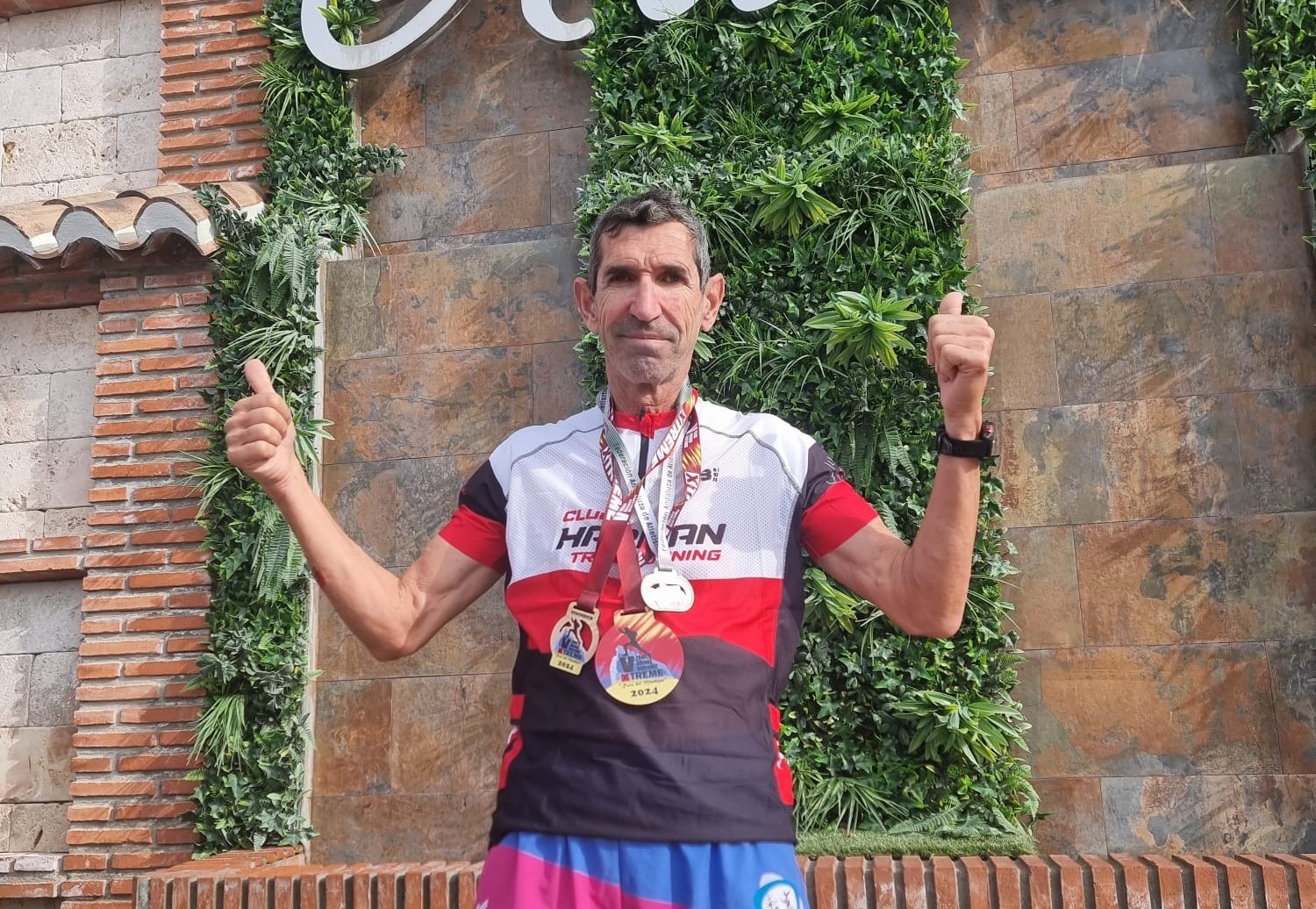 Fede Sáez quedó tercero en la categoría de más de 65 años,