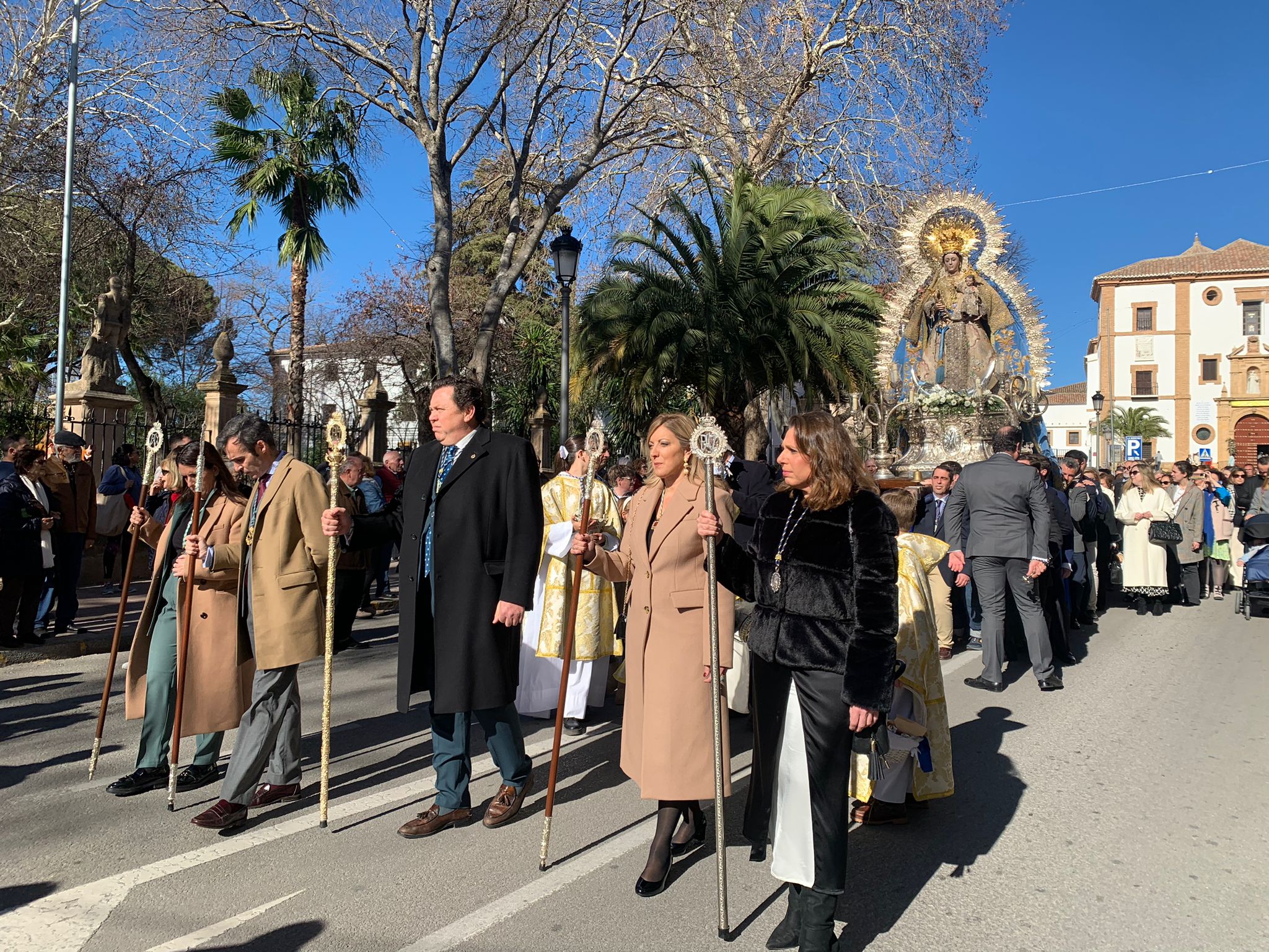 La patrona ha sido trasladada durante este día festivo a su santuario.