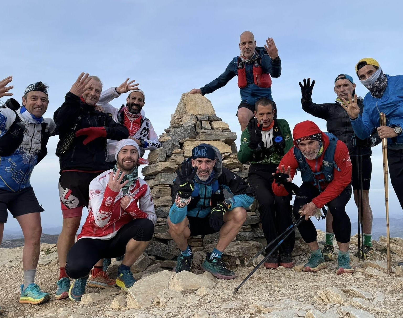 Deportistas rondeños realizando el reto Ronda-Ardales, de 77 kilómetros.