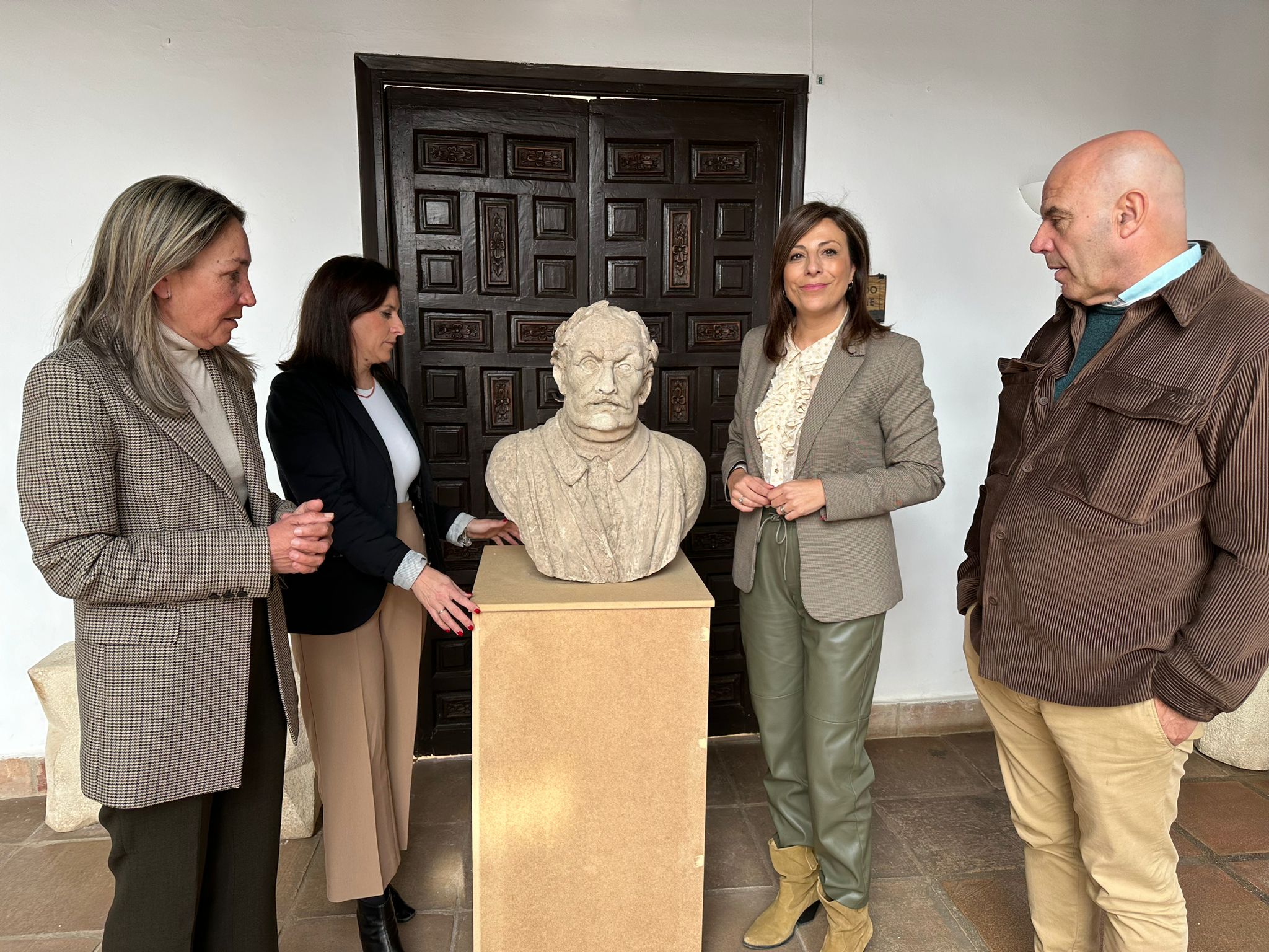 El busto de Vicente Espinel, que ya ha sido restaurado, se reubicará en las puertas del Conservatorio de Música.