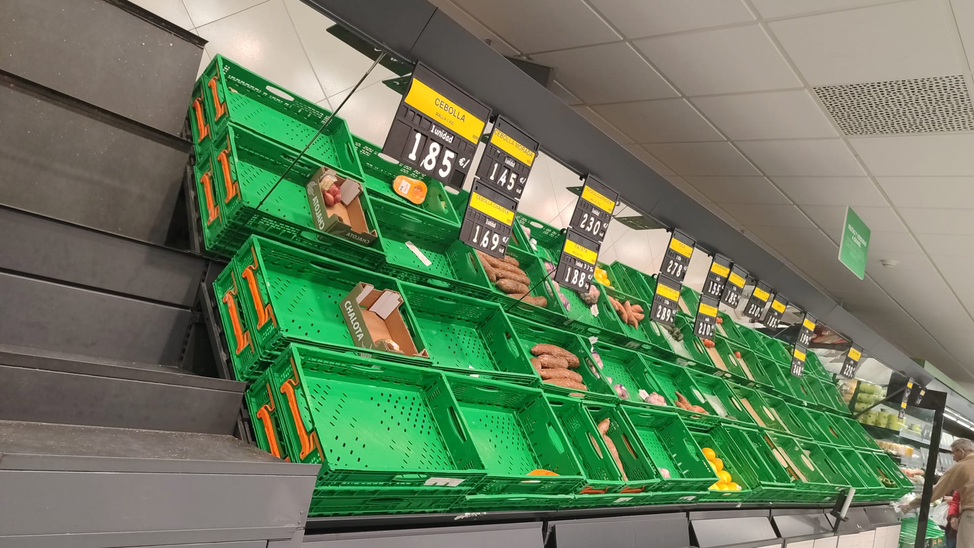 Los agricultores impiden el abastecimiento de productos a Mercadona y vuelven a cortar carreteras de Ronda