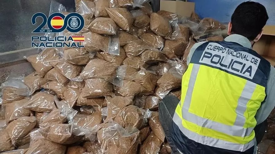 Imagen del tabaco intervenido por los agentes de la Policía.