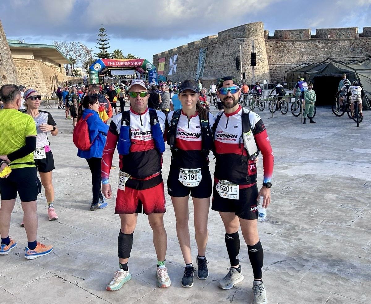Tres de los corredores rondeños en la prueba disputada en Ceuta.