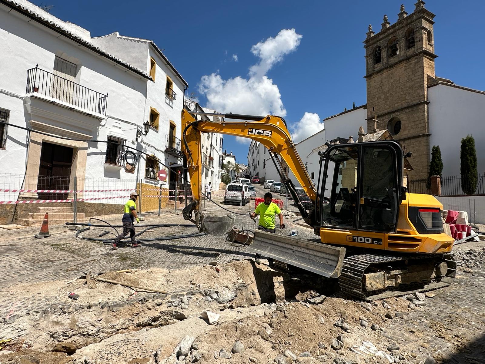 Los trabajos se han iniciado en las inmediaciones de Los Ocho Caños.