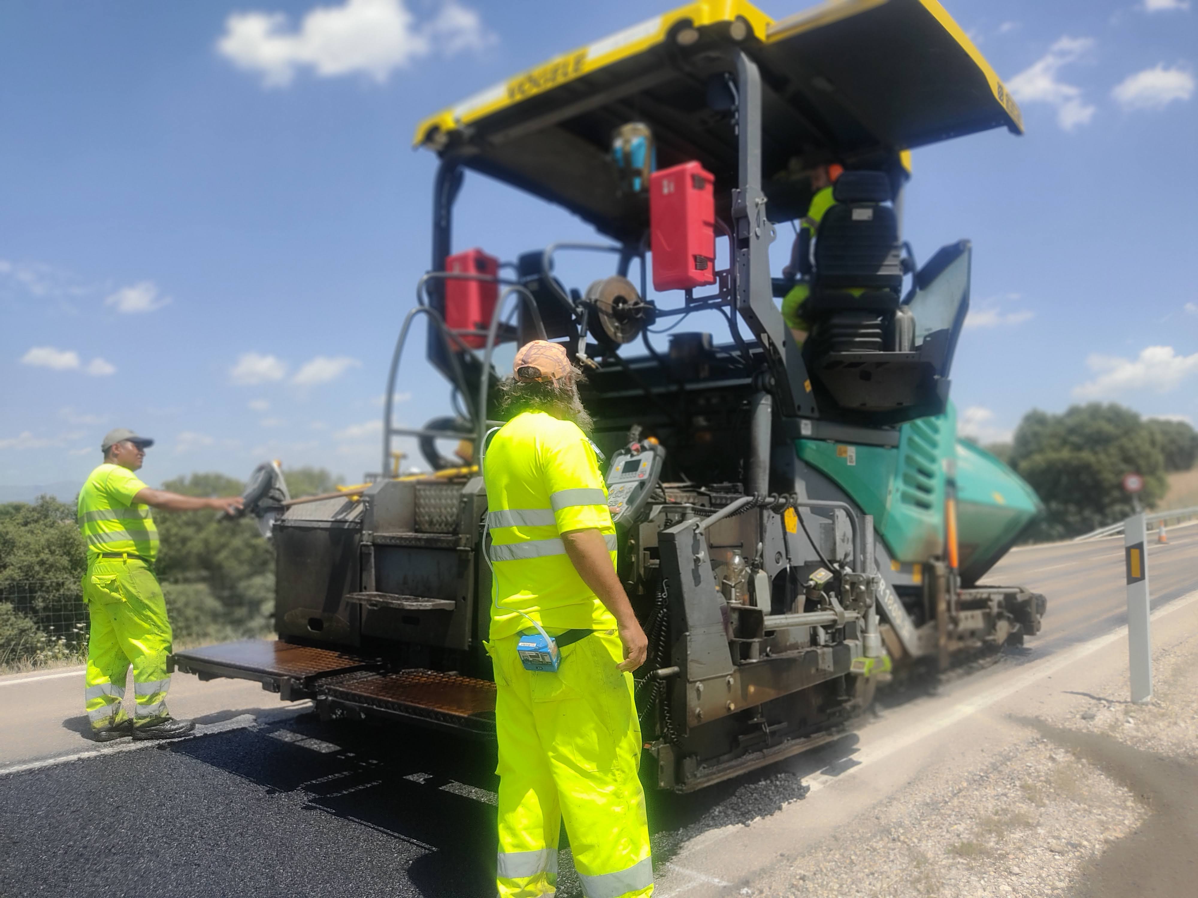 El Ayuntamiento iniciará el nuevo plan de asfaltado por la conexión Navares-Tejares