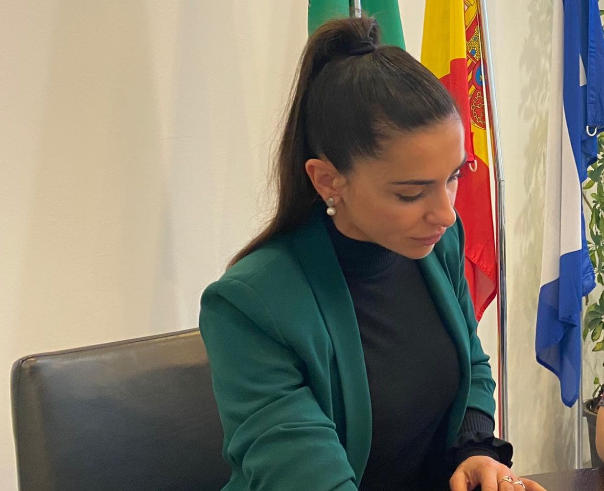La alcaldesa de Parauta se suma al grupo de ‘rebeldes’ que protesta contra la dirección del PSOE