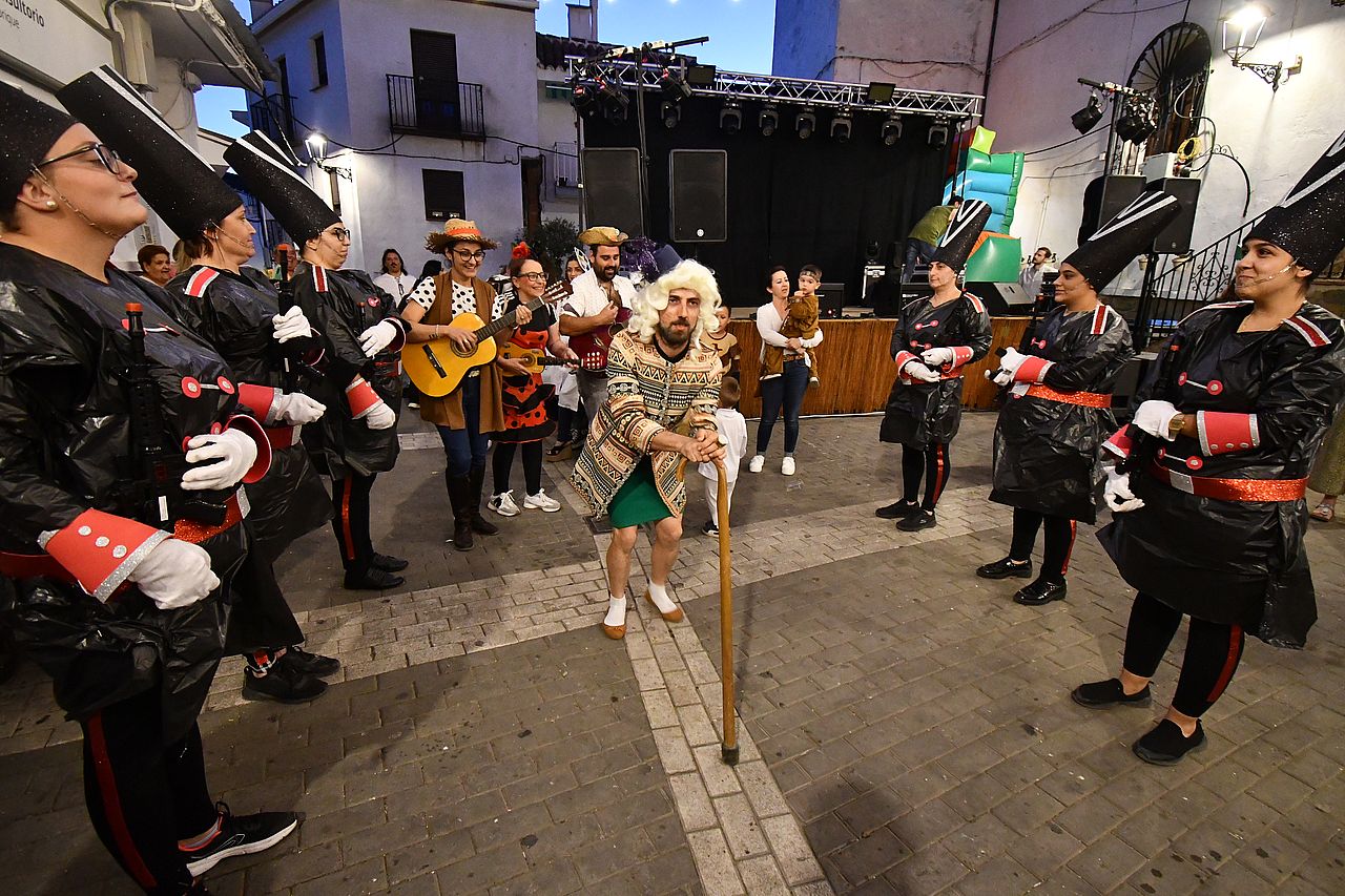 La fiesta de las máscaras está muy arraigada en el municipio serrano.