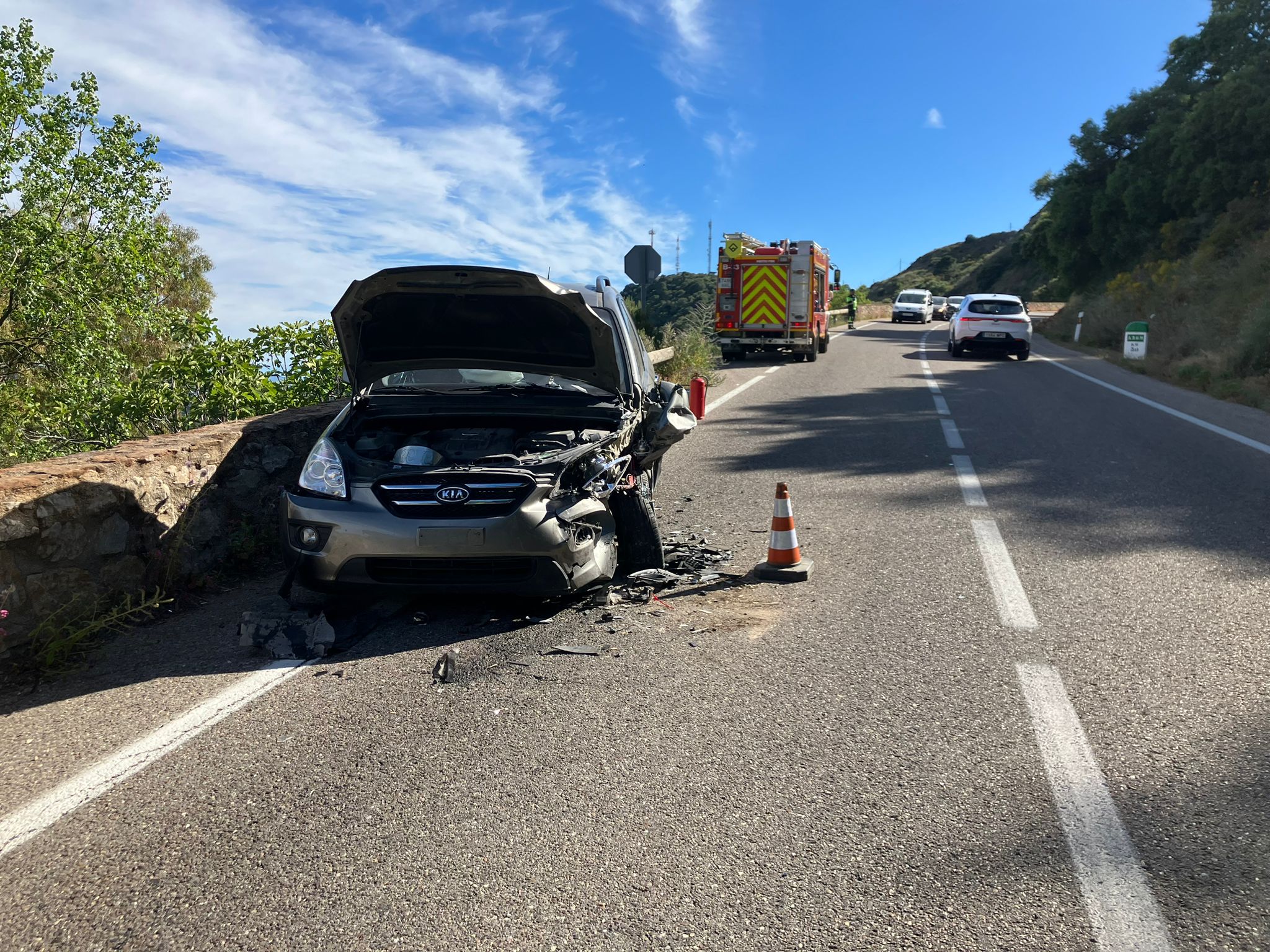 Dos personas resultan heridas al colisionar dos vehículos en la A-369 a la altura de Algatocín