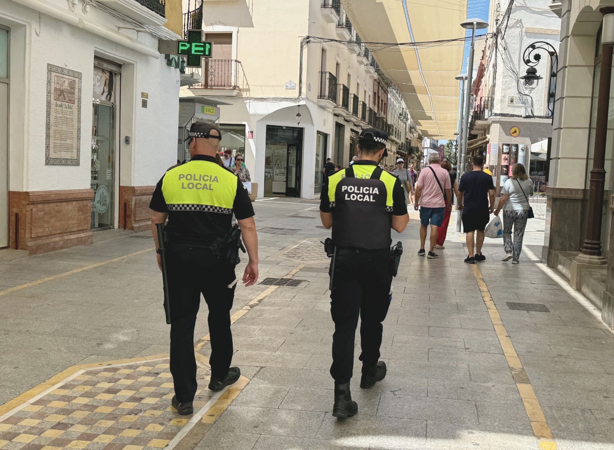 Dejan en libertad a la mujer que robó 5.000 dólares a tres turistas americanos