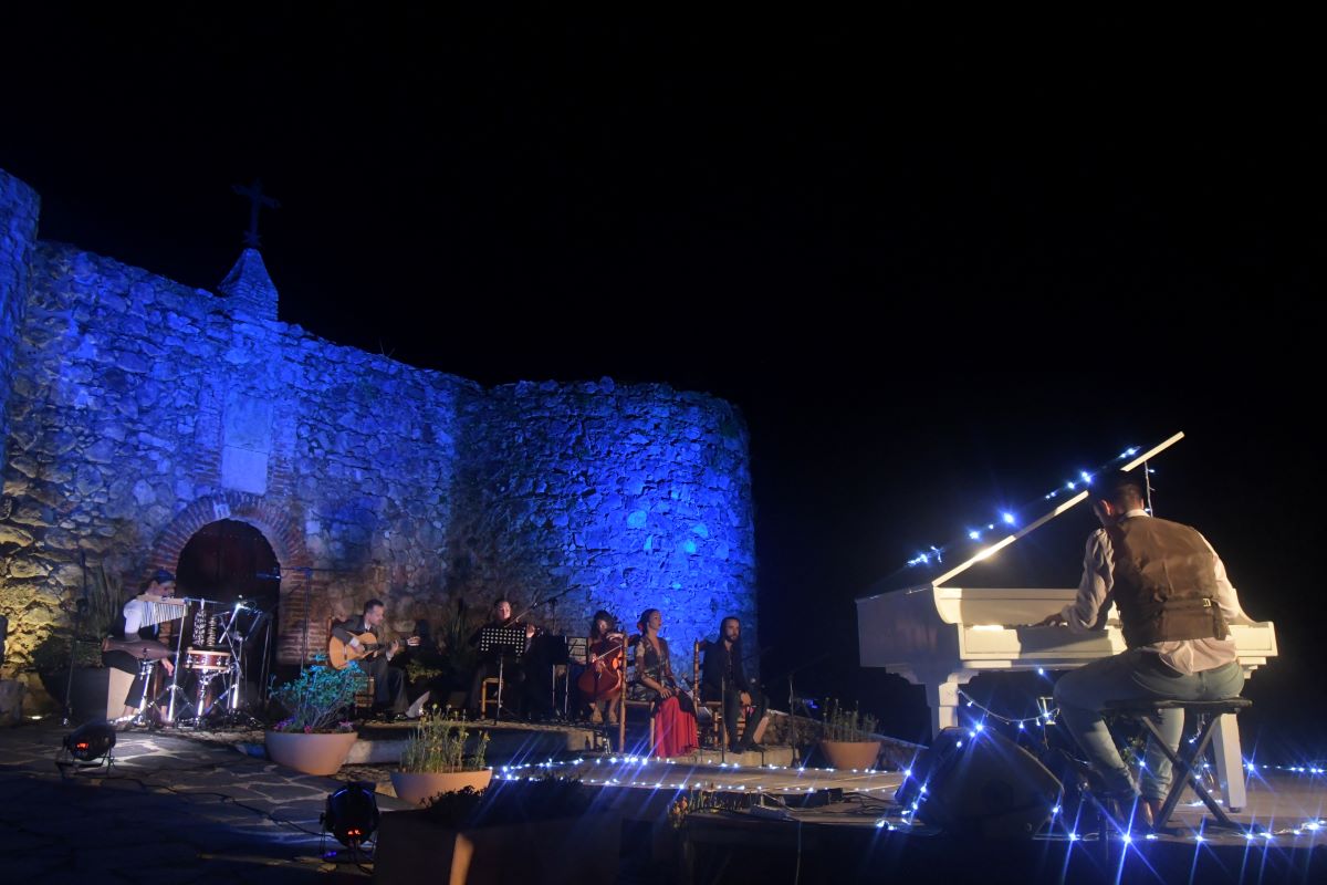 Benadalid se prepara para vivir su festival veraniego ‘Bajo la Luna’