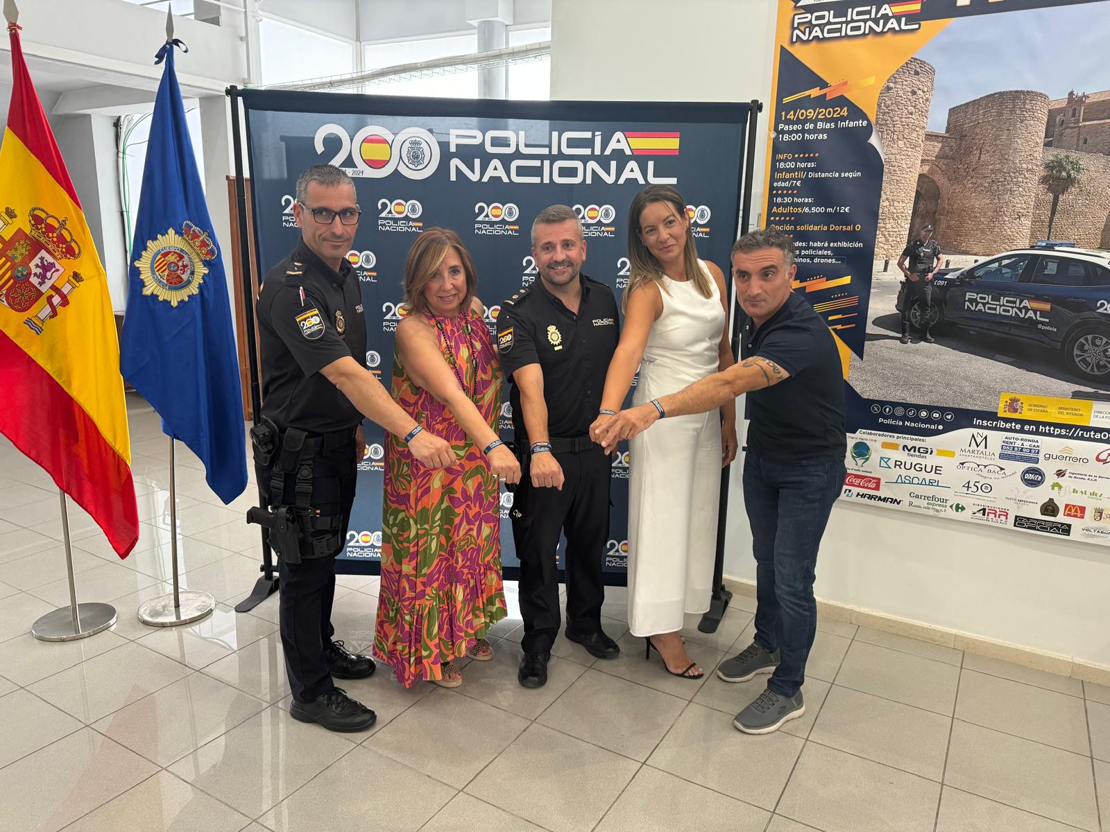 Esta mañana se ha presentado la prueba deportiva y solidaria en la Comisaría.