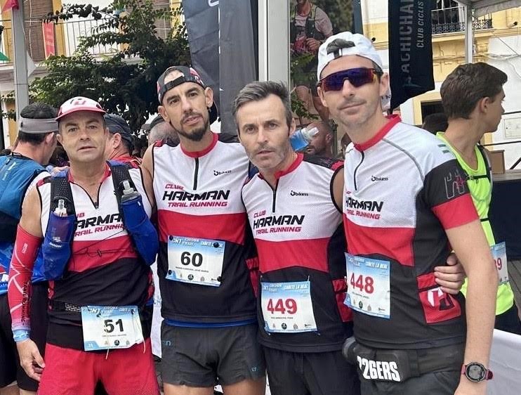 Corredores rondeños del Harman en la prueba de Cañete la Real.